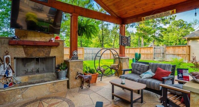 Custom Outdoor Covered Patios